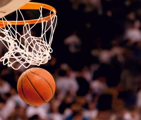 开云下载-绿茵场上的乒乓回响，当张继科的星光映照足球的较量